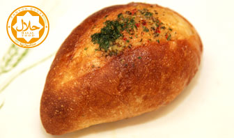 （halal bread）ガーリックフランス_ハラールパン　トントンハウス リーフランド店